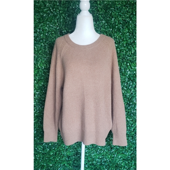 31. J.Crew Ribbed cashmere oversized crewneck sweater - Picture 3 of 6